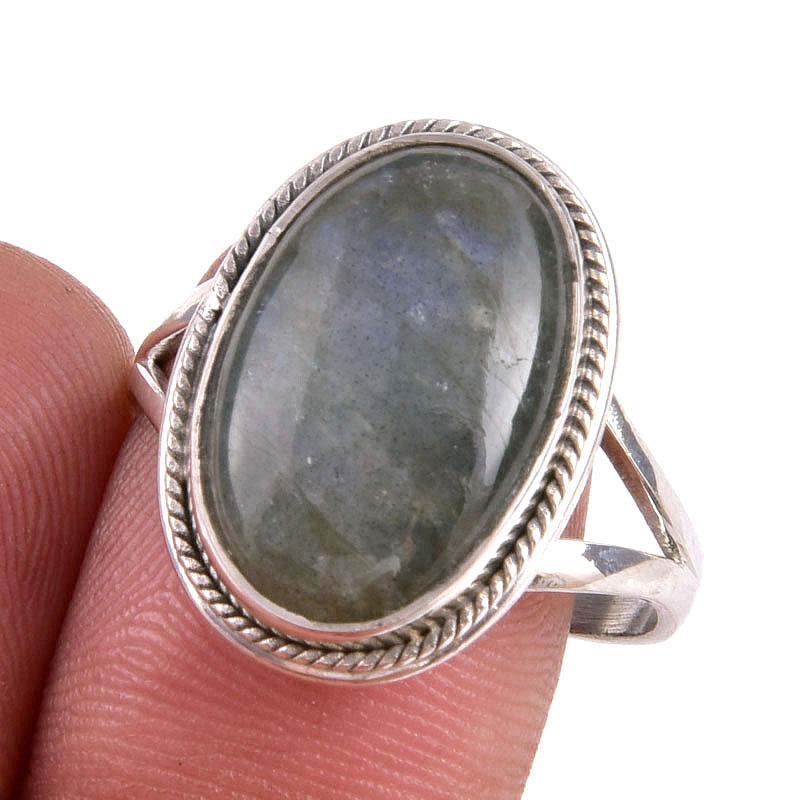 Natural Labradorite Gemstone 925 Solid Sterling Silver Jewelry Ring S.9.5 e2p28
Natural Labradorite Gemstone 925 Solid Sterling Silver Jewelry Ring S.9.5 e2p28