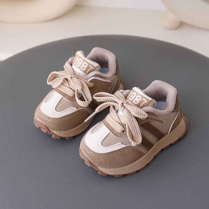 Обувь для девочек Детская повседневная обувь Обувь Forrest Gump 23 хаки
Обувь для девочек Детская повседневная обувь Обувь Forrest Gump 23 хаки