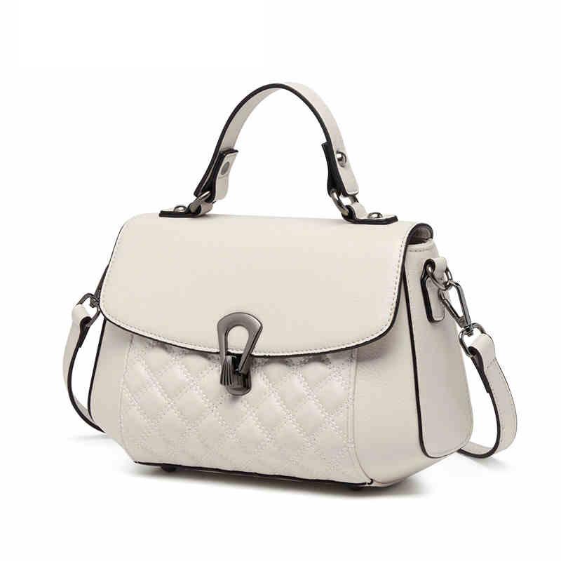 Весенняя повседневная, модная и универсальная сумка кроссбоди с ощущением высокого класса, женская и материнская кожаная сумочка и сумка через плечо 24*7.5*16.5cm белый
Весенняя повседневная, модная и универсальная сумка кроссбоди с ощущением высокого класса, женская и материнская кожаная сумочка и сумка через плечо 24*7.5*16.5cm белый