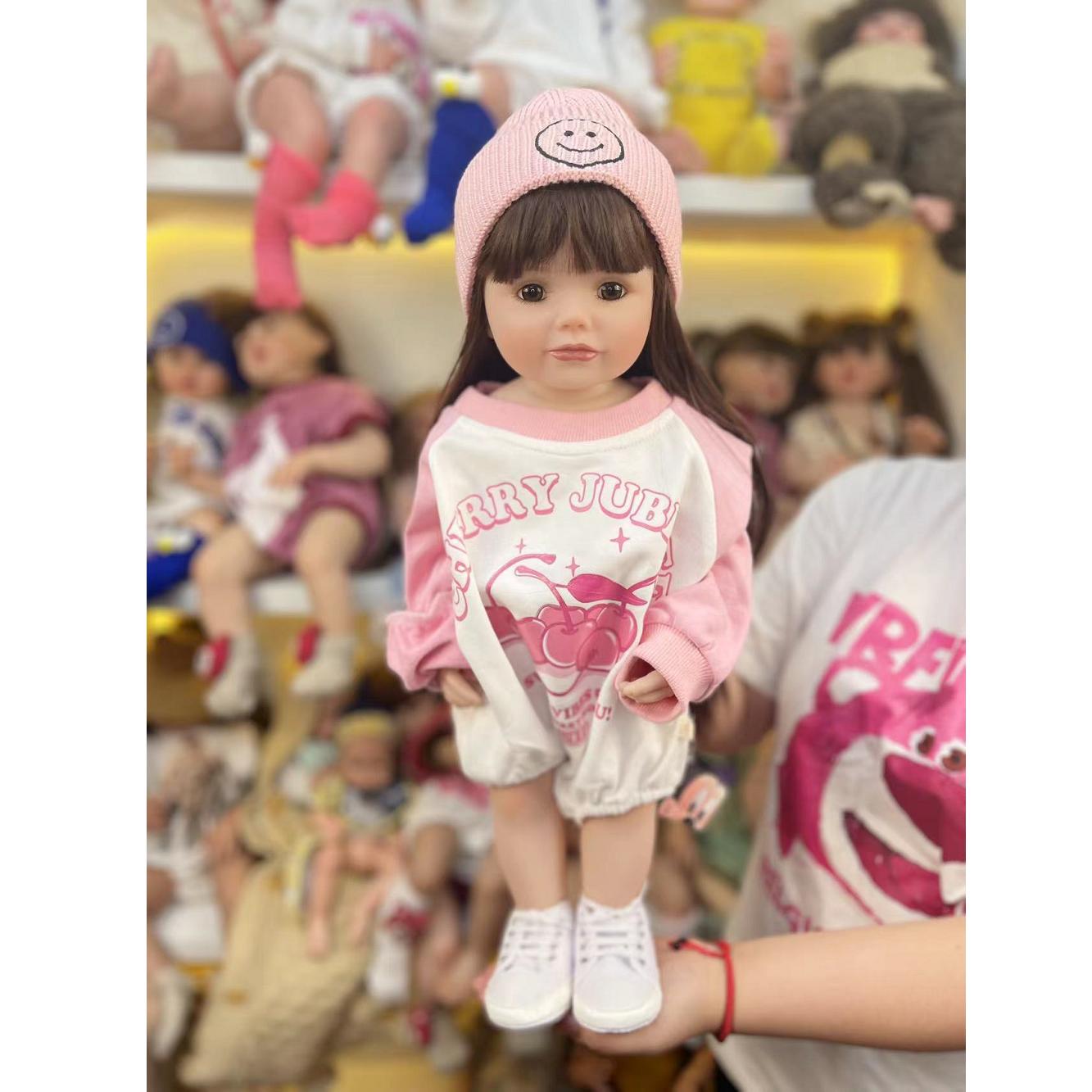 Кукла BZDOLL Reborn для маленьких девочек, коричневые длинные волосы, полностью силиконовый корпус, 55 см, 22 дюйма, реалистичная принцесса для малышей Bebe
Кукла BZDOLL Reborn для маленьких девочек, коричневые длинные волосы, полностью силиконовый корпус, 55 см, 22 дюйма, реалистичная принцесса для малышей Bebe
