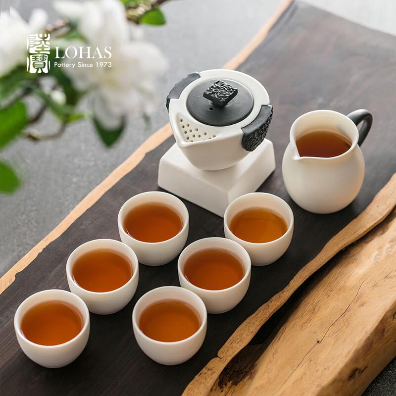 Lubao Dongli Elegant Chrysanthemum Ceramic Tea Set
Lubao Dongli Elegant Chrysanthemum Ceramic Tea Set