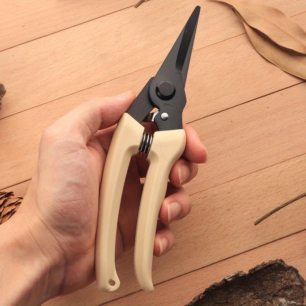 Garden Scissors with Black Oxide Coated Pruning Shears Horticultural Pruner for Flowers Shrubs Trees Branches Orchard Trimming
Garden Scissors with Black Oxide Coated Pruning Shears Horticultural Pruner for Flowers Shrubs Trees Branches Orchard Trimming