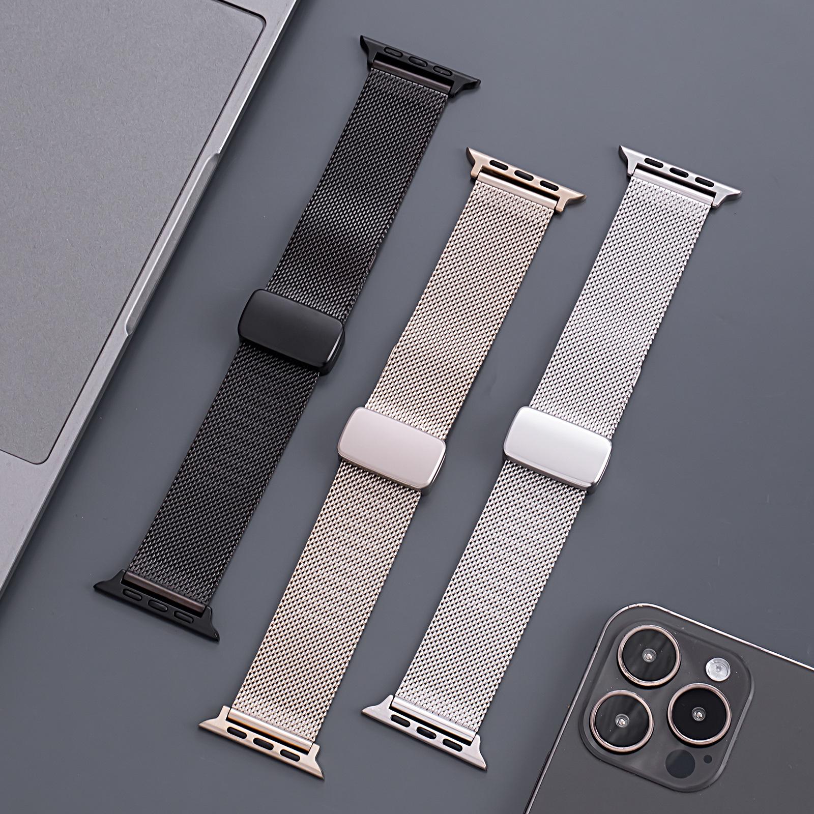 Universal Stainless Steel Magnetic Milanese Strap for Apple Watch, Xiaomi, and Huawei. 22mm
Universal Stainless Steel Magnetic Milanese Strap for Apple Watch, Xiaomi, and Huawei. 22mm