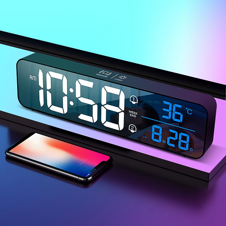 1PC multi-function LED music alarm clock, large screen mirror luminous alarm clock, time/date/temperature display on the same sc чорний
1PC multi-function LED music alarm clock, large screen mirror luminous alarm clock, time/date/temperature display on the same sc чорний