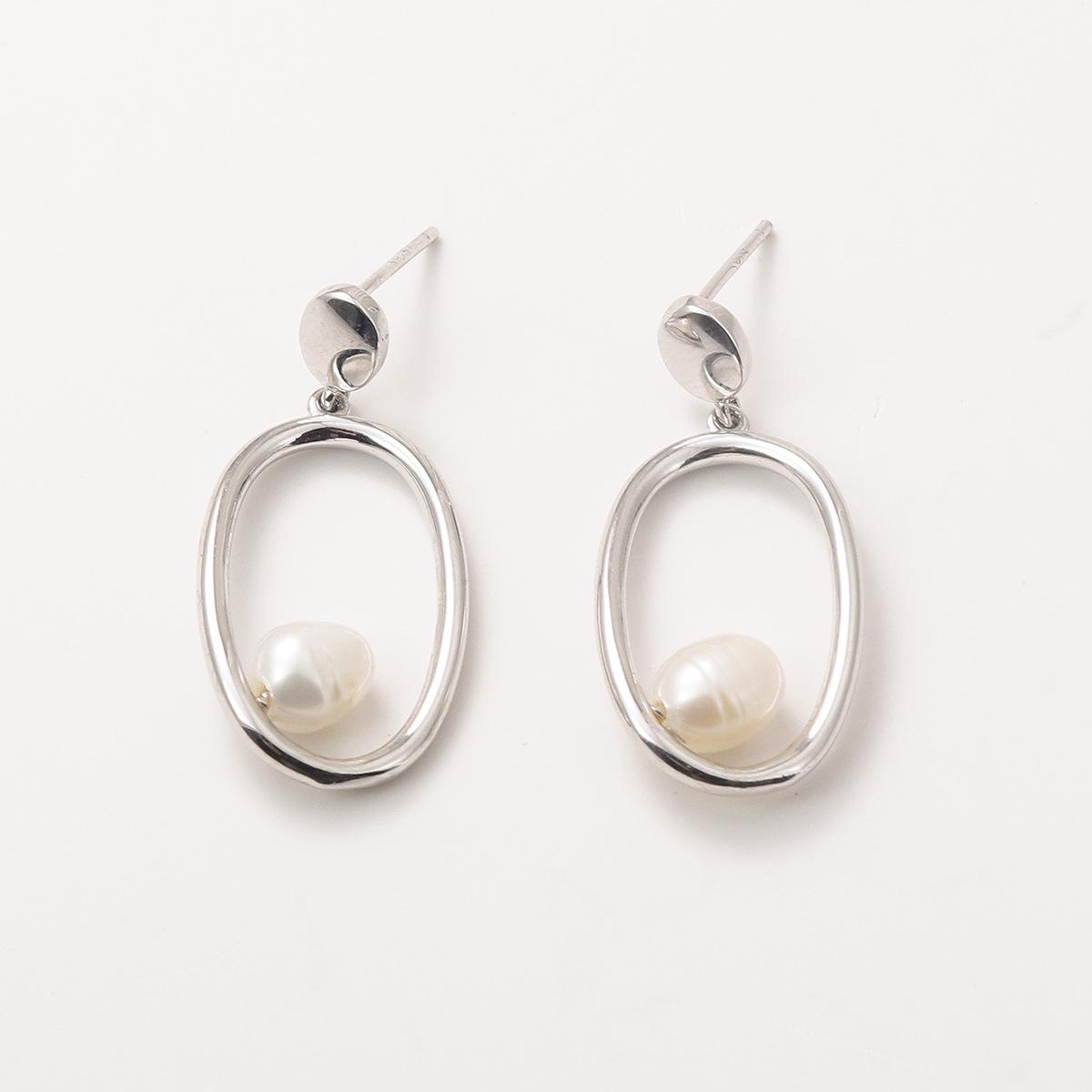 Elegant Design: S925 Sterling Silver Pearl Stud Earrings for Women - Versatile, Fashionable, Luxury Appeal. серебряный
Elegant Design: S925 Sterling Silver Pearl Stud Earrings for Women - Versatile, Fashionable, Luxury Appeal. серебряный