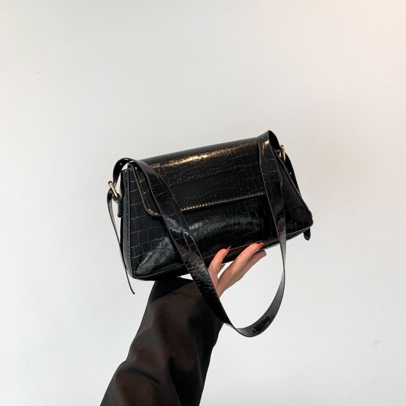 Trendy Korean Style Shoulder Bag For Women 2024 Spring Urban Minimalist Ins Crossbody Bag
Trendy Korean Style Shoulder Bag For Women 2024 Spring Urban Minimalist Ins Crossbody Bag