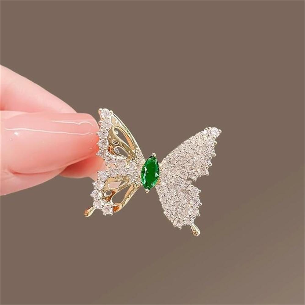 Elegant Rhinestone Butterfly Brooch Pins Zircon Insects Badge For Women Clothing Hat Decor Accessories Party Jewelry Gifts
Elegant Rhinestone Butterfly Brooch Pins Zircon Insects Badge For Women Clothing Hat Decor Accessories Party Jewelry Gifts