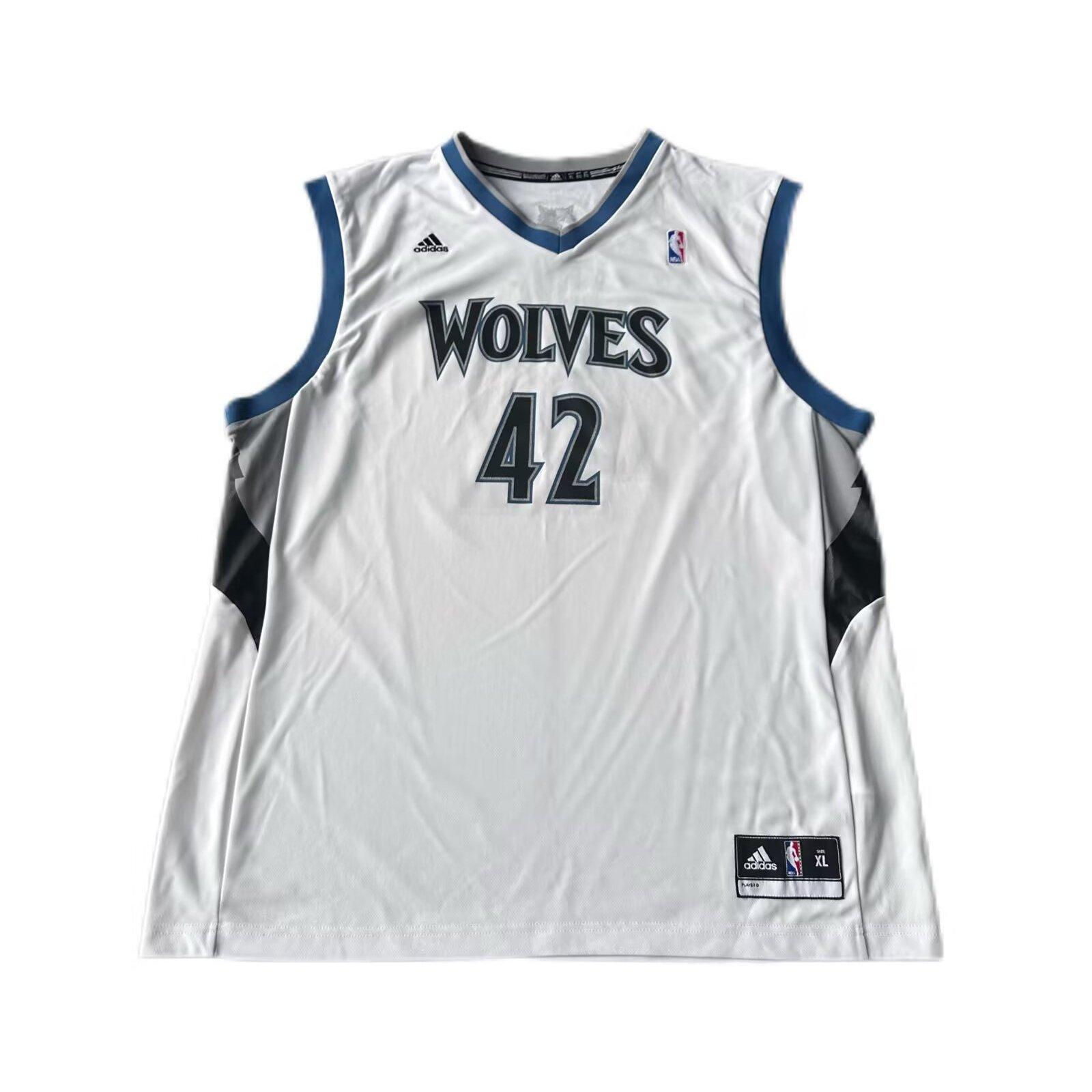 Adidas NBA Minnesota Timberwolves 42 Безрукавная баскетбольная майка с V-образным вырезом Унисекс майка 7818A-3A4-AEB1066 XL
Adidas NBA Minnesota Timberwolves 42 Безрукавная баскетбольная майка с V-образным вырезом Унисекс майка 7818A-3A4-AEB1066 XL