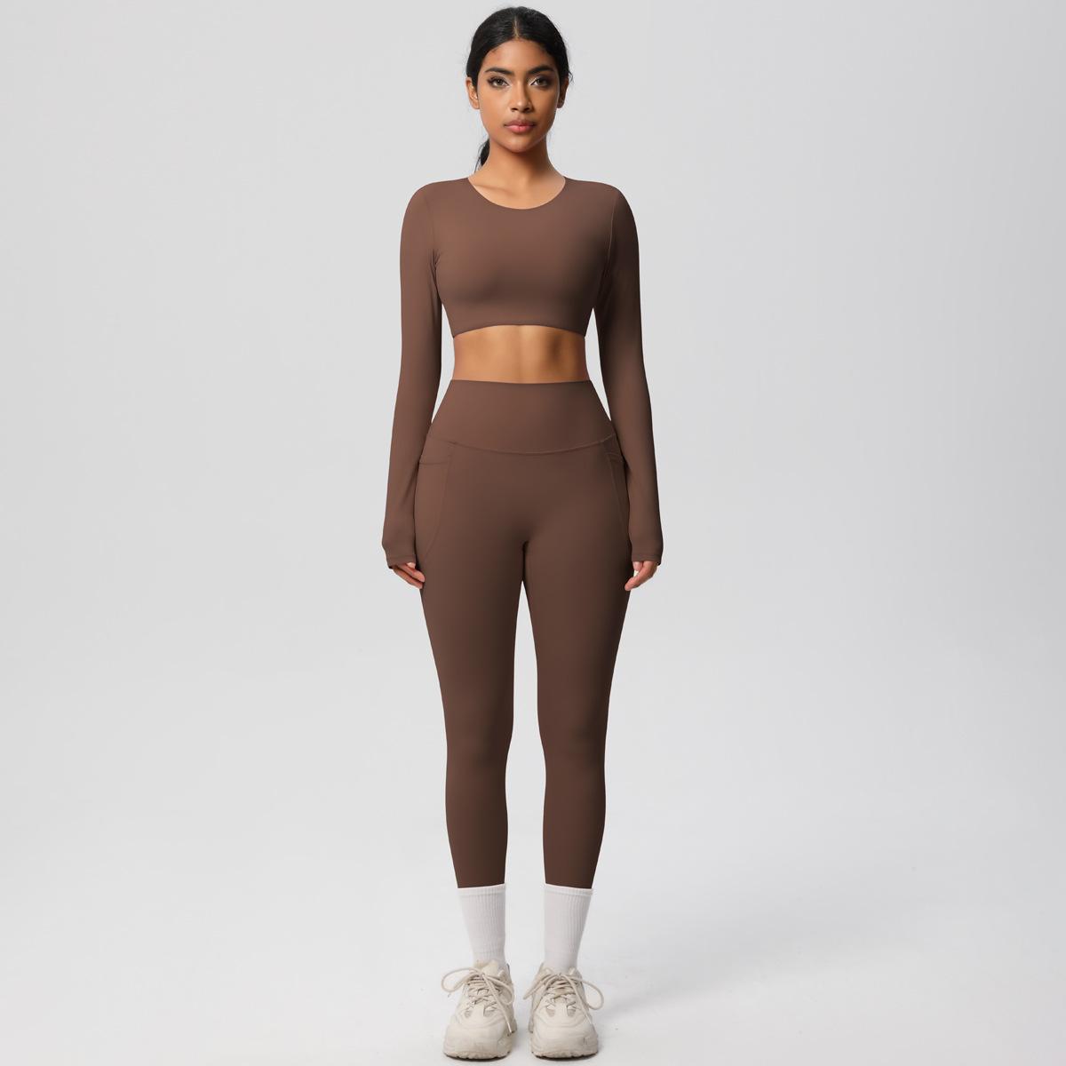 Naked Tight Fitting High Waist Pocket Set, Exposed Navel Yoga Suit, Quick Drying Running And Fitness Set, Two-Piece Set For Women S
Naked Tight Fitting High Waist Pocket Set, Exposed Navel Yoga Suit, Quick Drying Running And Fitness Set, Two-Piece Set For Women S