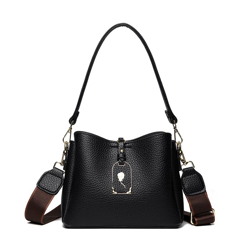 New Luxury Casual Shoulder Bag Women‘s PU Leather Crossbody Purse Large Capacity Small Bucket Tote Fashi Solid Color Handbag чёрный
New Luxury Casual Shoulder Bag Women‘s PU Leather Crossbody Purse Large Capacity Small Bucket Tote Fashi Solid Color Handbag чёрный