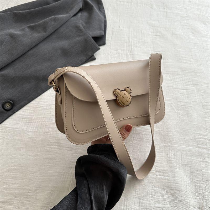 French niche design advanced texture underarm bag women s 2025 new trendy retro versatile shoulder messenger bag
French niche design advanced texture underarm bag women s 2025 new trendy retro versatile shoulder messenger bag