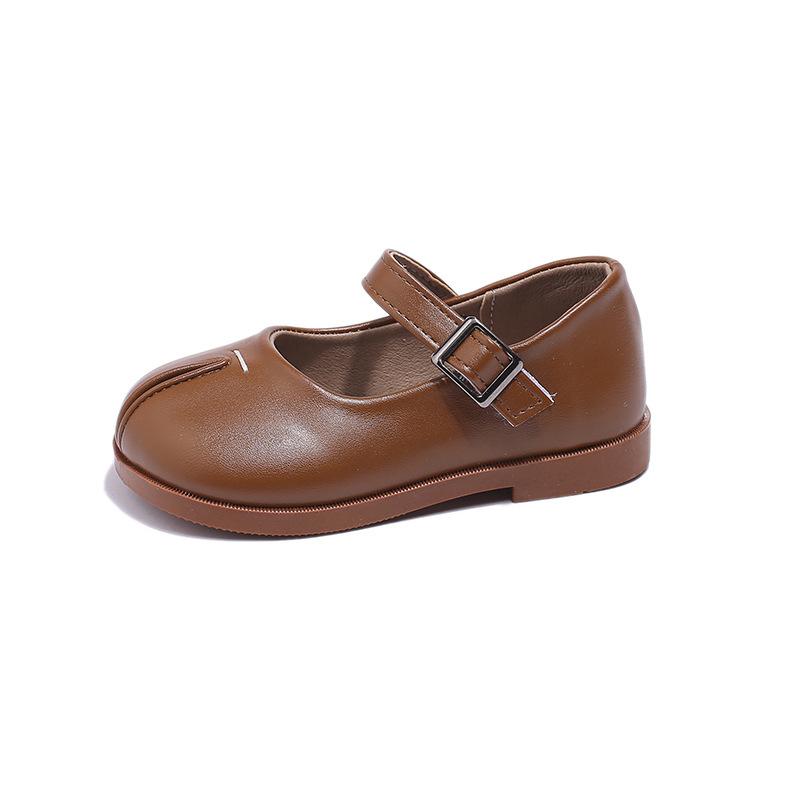 New Style Girls Leather Shoes for Performance Purposes 25 жовтий/коричневий
New Style Girls Leather Shoes for Performance Purposes 25 жовтий/коричневий