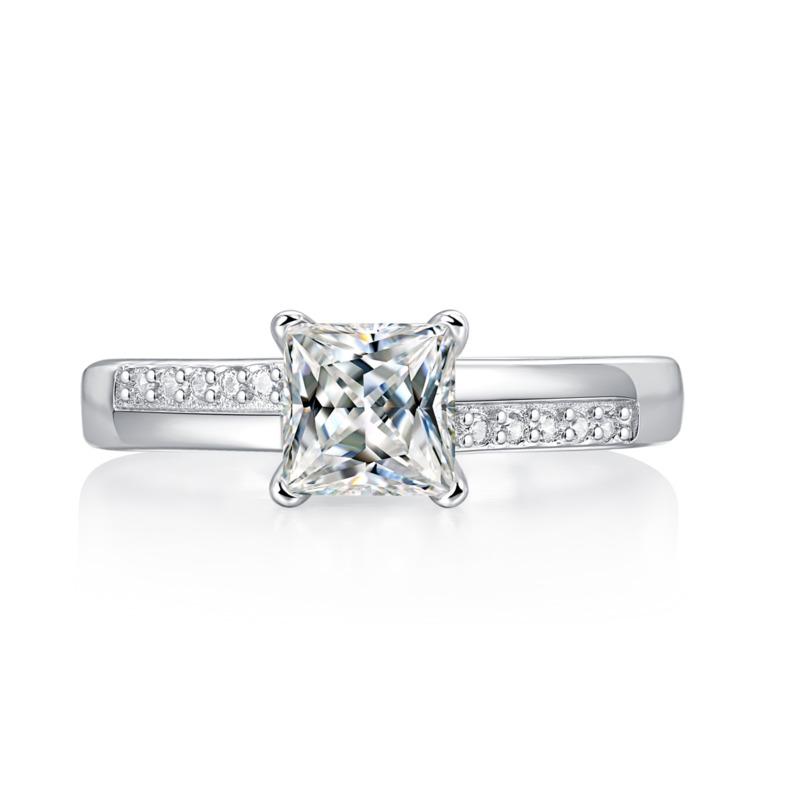 Bague Ringen S925 Серебряный комплект 1 карат Принцесса с квадратным бриллиантом Кольцо из муассанита Регулируемое Регулируемое простое модное кольцо
Bague Ringen S925 Серебряный комплект 1 карат Принцесса с квадратным бриллиантом Кольцо из муассанита Регулируемое Регулируемое простое модное кольцо