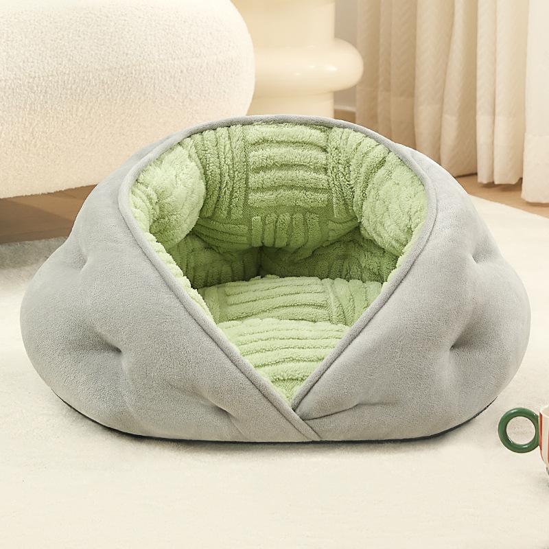Winter Cats Bed Semi-enclosed Pets Sleeping Bed Cats Accessories Warm Beds and Furniture Breathable Soft Pets House Pet Supplies M-48x45CM
Winter Cats Bed Semi-enclosed Pets Sleeping Bed Cats Accessories Warm Beds and Furniture Breathable Soft Pets House Pet Supplies M-48x45CM
