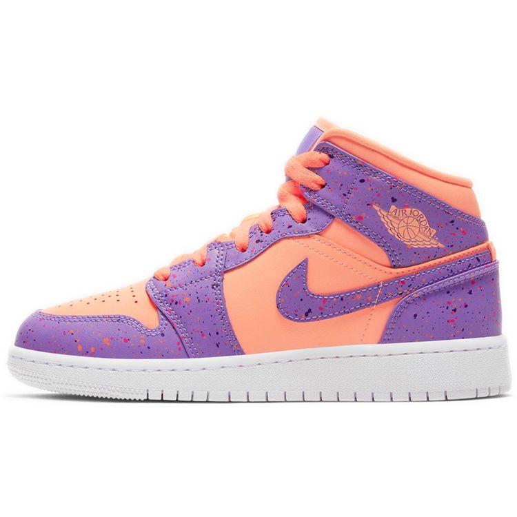 Детские кроссовки Air Jordan 1 Mid SE GS Atomic Pulse Оранжевый Orange-Pulse Atomic-Violet AV5174-800
Детские кроссовки Air Jordan 1 Mid SE GS Atomic Pulse Оранжевый Orange-Pulse Atomic-Violet AV5174-800