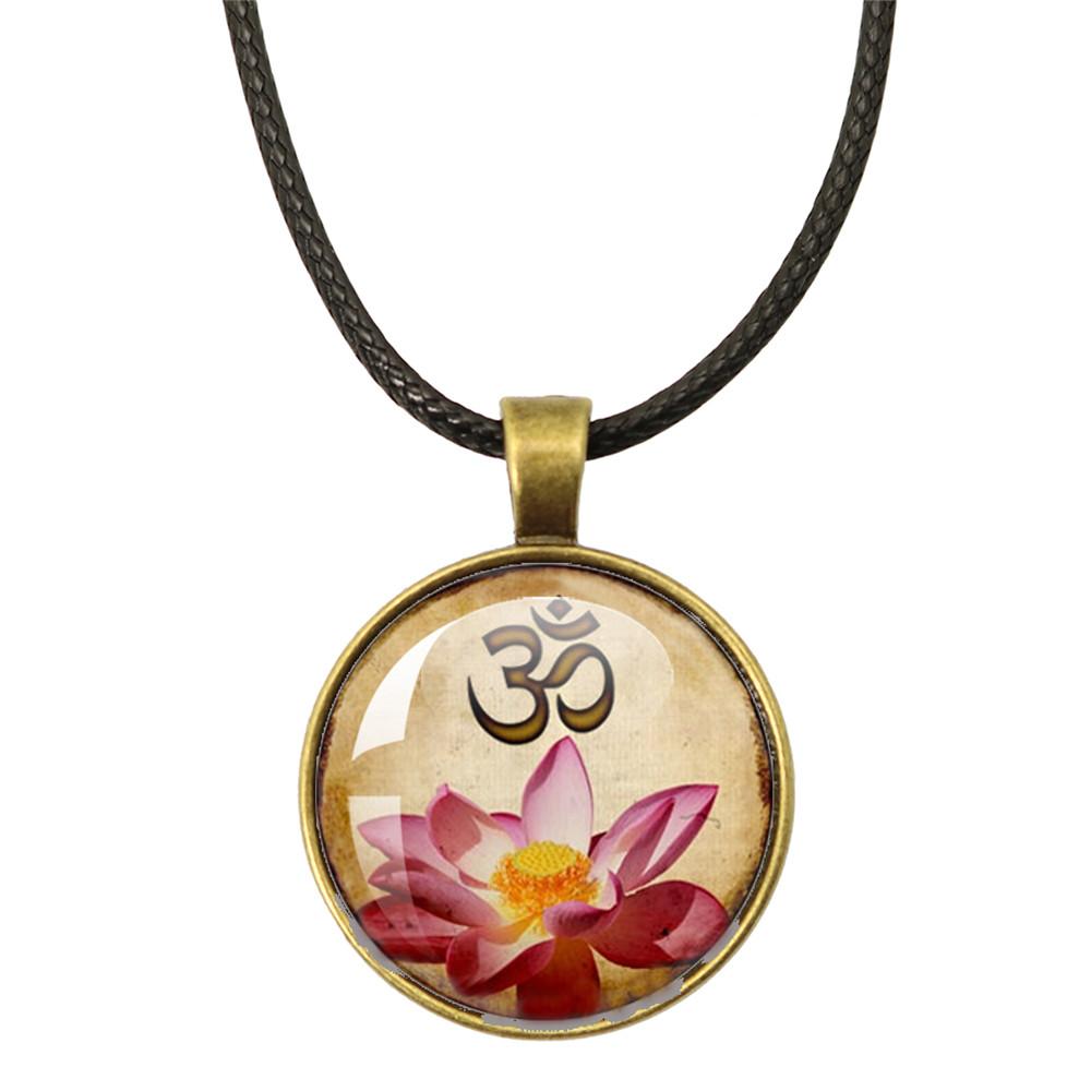 New Necklace Mandala Art Picture Rope Chain Glass Pendant Necklaces Sacred Geometry Yoga Om Fashion Jewelry Gift
New Necklace Mandala Art Picture Rope Chain Glass Pendant Necklaces Sacred Geometry Yoga Om Fashion Jewelry Gift
