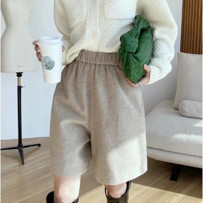 Elastic High-waist Woolen Wide-leg Pants Women s Spring and Autumn Straight Loose Five-point Pants 3XL хакі
Elastic High-waist Woolen Wide-leg Pants Women s Spring and Autumn Straight Loose Five-point Pants 3XL хакі