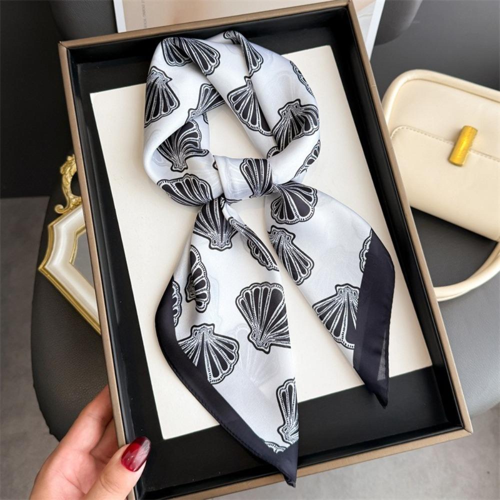 68cm Beach Shell Printed Scarf Women s Autumn Winter Polyester Fiber Scarf Fashionable and Versatile Warm Headscarf Shawl Scarfs чорний
68cm Beach Shell Printed Scarf Women s Autumn Winter Polyester Fiber Scarf Fashionable and Versatile Warm Headscarf Shawl Scarfs чорний