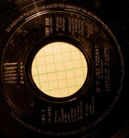 7inch Record WORLD PARTY Is It Like Today ENY658 ENSIGN 1993 UK Rock Used
7inch Record WORLD PARTY Is It Like Today ENY658 ENSIGN 1993 UK Rock Used
