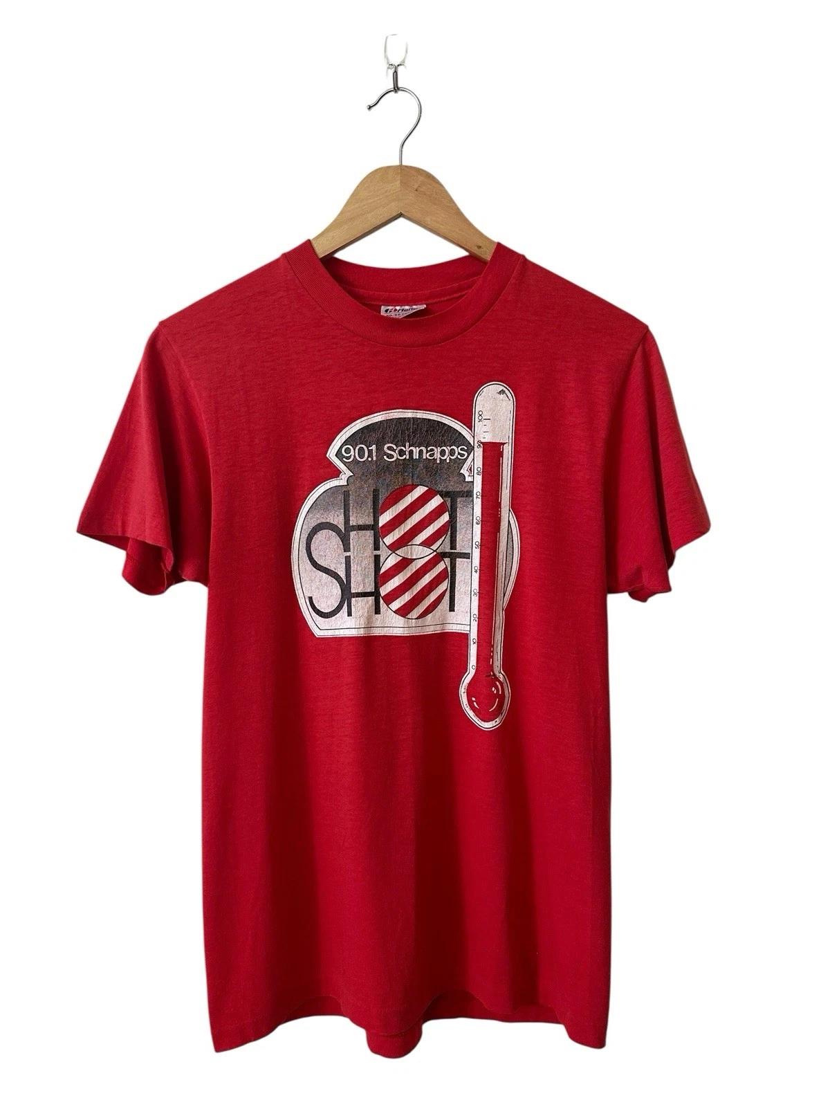 Vintage 90.1 Schnapps T Shirt Men’s Small Red Hot Shot Promo Alcohol USA Thin 3XL
Vintage 90.1 Schnapps T Shirt Men’s Small Red Hot Shot Promo Alcohol USA Thin 3XL