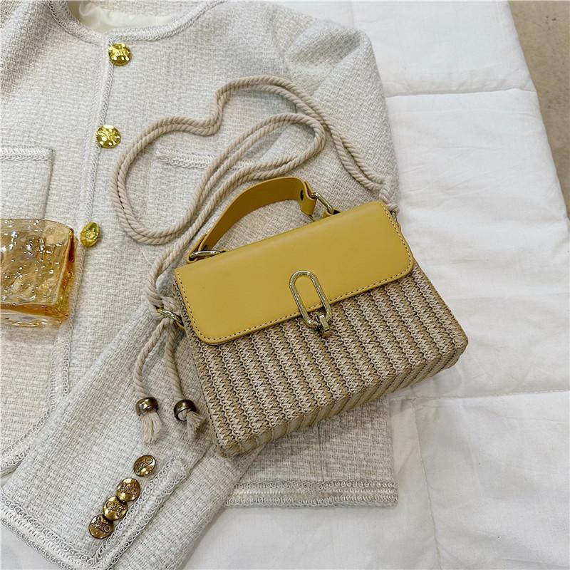 New large capacity trendy fashion Baigou women s bag versatile messenger bag Internet celebrity winter popular straw handbag жовтий
New large capacity trendy fashion Baigou women s bag versatile messenger bag Internet celebrity winter popular straw handbag жовтий