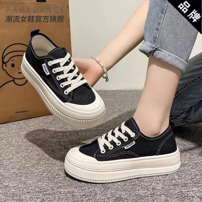 New Summer Men S Shoes Breathable Thin Cloth Shoes Men S Trend Versatile Casual Shoes Japanese Platform Canvas Shoes 40 темно-коричневого кольору
New Summer Men S Shoes Breathable Thin Cloth Shoes Men S Trend Versatile Casual Shoes Japanese Platform Canvas Shoes 40 темно-коричневого кольору