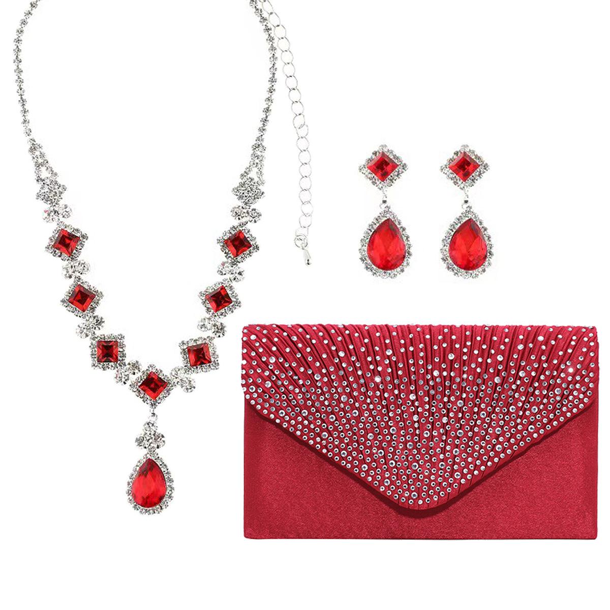Модные красные драгоценные камни, геометрические капли воды, ожерелье, серьги, клатч, аксессуары для вечернего платья, сумка для ужина, три комплекта красный
Модные красные драгоценные камни, геометрические капли воды, ожерелье, серьги, клатч, аксессуары для вечернего платья, сумка для ужина, три комплекта красный