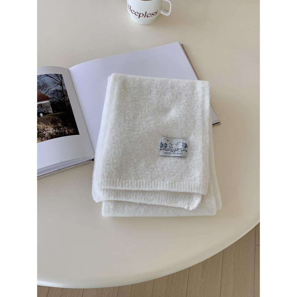 Premium Korean version versatile white scarf women s autumn and winter soft waxy knitted imitation cashmere scarf 2026 new trendy
Premium Korean version versatile white scarf women s autumn and winter soft waxy knitted imitation cashmere scarf 2026 new trendy