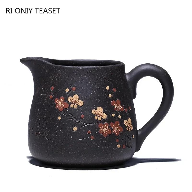 210ml Authentic Yixing Purple Clay Fair Cup Cha Hai Master Hand-carved Plum Blossom Teacup Tea Set Accessories Master Cup 210ml
210ml Authentic Yixing Purple Clay Fair Cup Cha Hai Master Hand-carved Plum Blossom Teacup Tea Set Accessories Master Cup 210ml