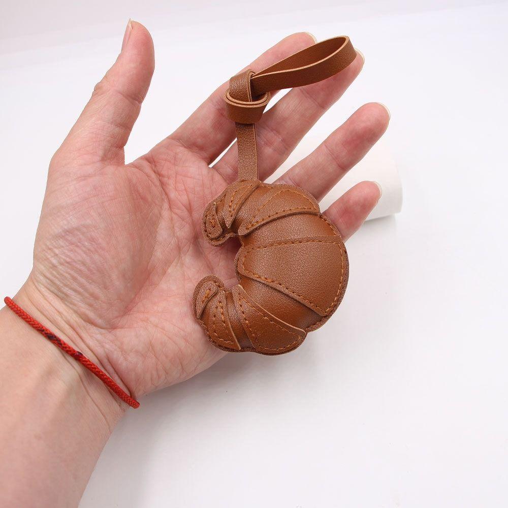 PU Leather PU Leather Hanger Car Keyring Bag Pendant Lovely Croissant Keychain Women чорний
PU Leather PU Leather Hanger Car Keyring Bag Pendant Lovely Croissant Keychain Women чорний