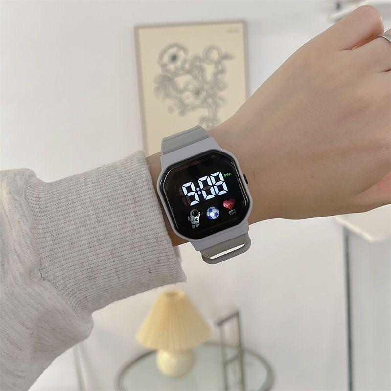 Fashion Niche Design Technology Sense Watch Female High Value Student Party Simple Children S Electronics серый
Fashion Niche Design Technology Sense Watch Female High Value Student Party Simple Children S Electronics серый
