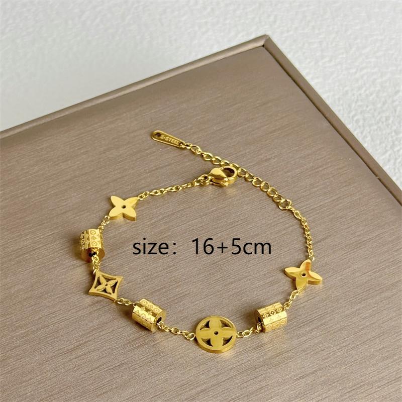 Легкий роскошный браслет с четырьмя листьями и цветком для рук, двухсторонний браслет с четырьмя листьями клевера для пожилых людей, простой женский браслет с темпераментом
Легкий роскошный браслет с четырьмя листьями и цветком для рук, двухсторонний браслет с четырьмя листьями клевера для пожилых людей, простой женский браслет с темпераментом