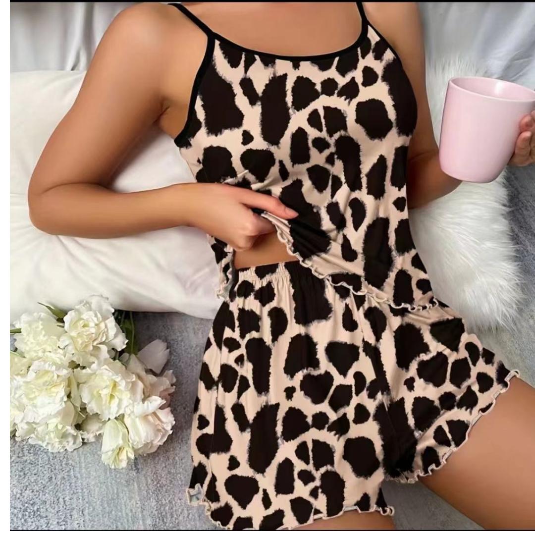 Жіночий піжамний комплект Kawaii без спинки, сексуальний топ і шорти, костюми для жінок, комфортний дихаючий одяг для сну Y2k S чорний
Жіночий піжамний комплект Kawaii без спинки, сексуальний топ і шорти, костюми для жінок, комфортний дихаючий одяг для сну Y2k S чорний