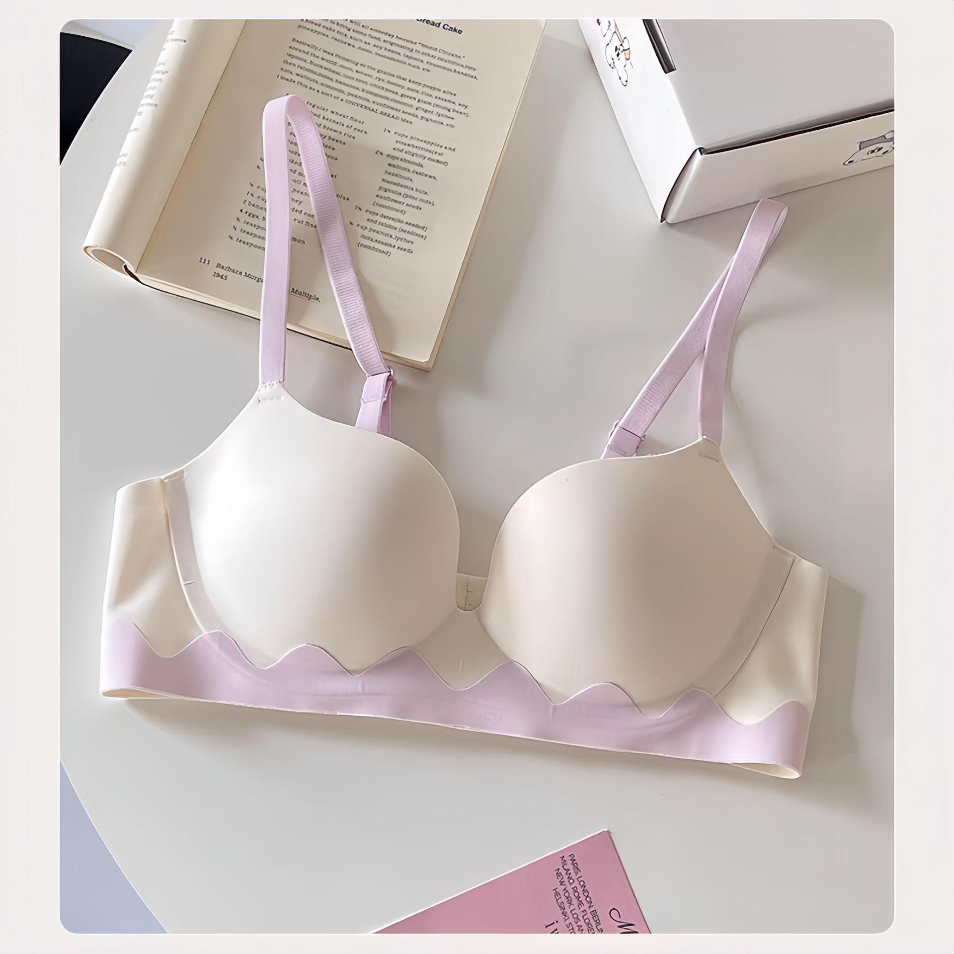 Японский милый бесшовный комфортный бюстгальтер - Сборка для маленькой груди, Дизайн с цветовыми блоками дофамина 80AB шампанского/фиолетовый
Японский милый бесшовный комфортный бюстгальтер - Сборка для маленькой груди, Дизайн с цветовыми блоками дофамина 80AB шампанского/фиолетовый