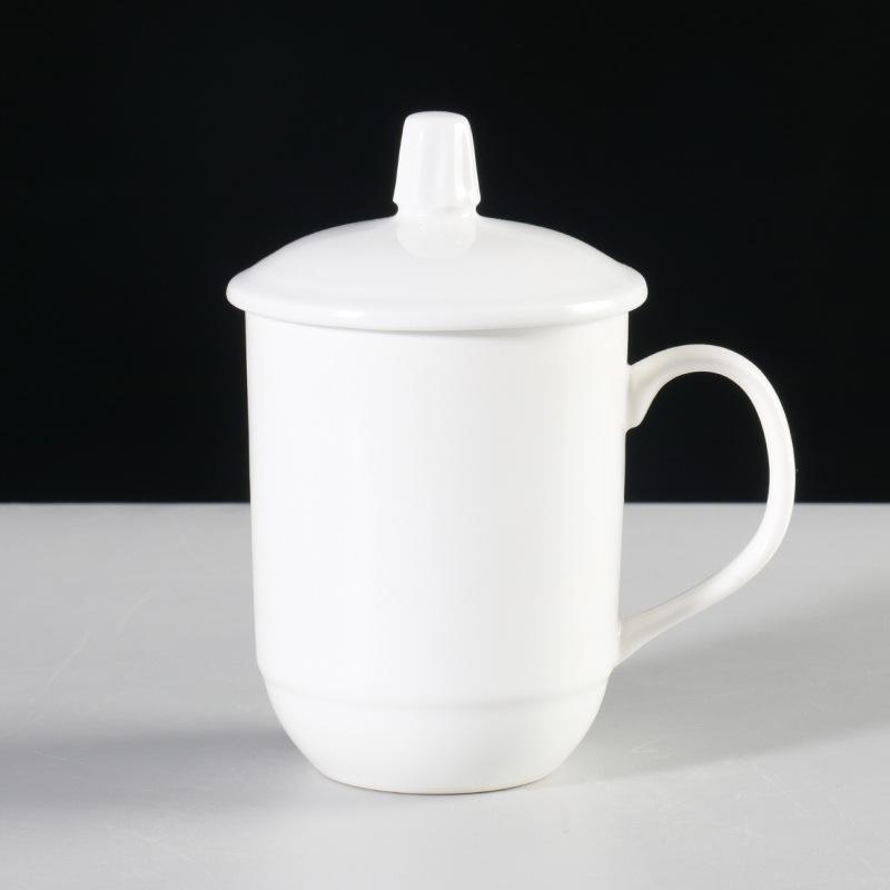 Jingdezhen ceramic cup meeting room office water cup hotel hotel teacup with lid household set water cup lettering 400ml
Jingdezhen ceramic cup meeting room office water cup hotel hotel teacup with lid household set water cup lettering 400ml