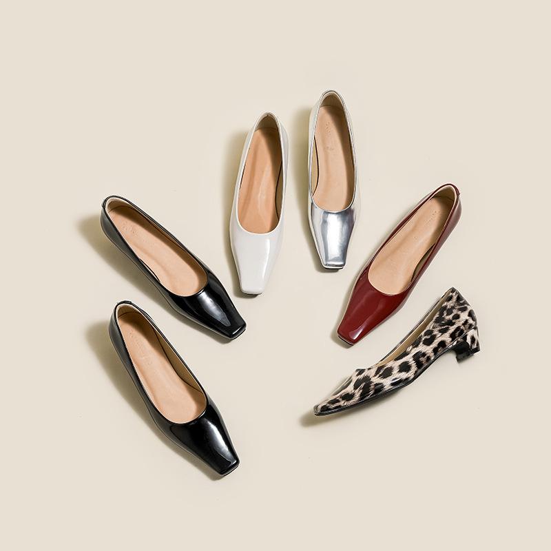 New leopard print square head light mouth single shoes retro low heel high heels women s versatile fashion patent leather 40
New leopard print square head light mouth single shoes retro low heel high heels women s versatile fashion patent leather 40