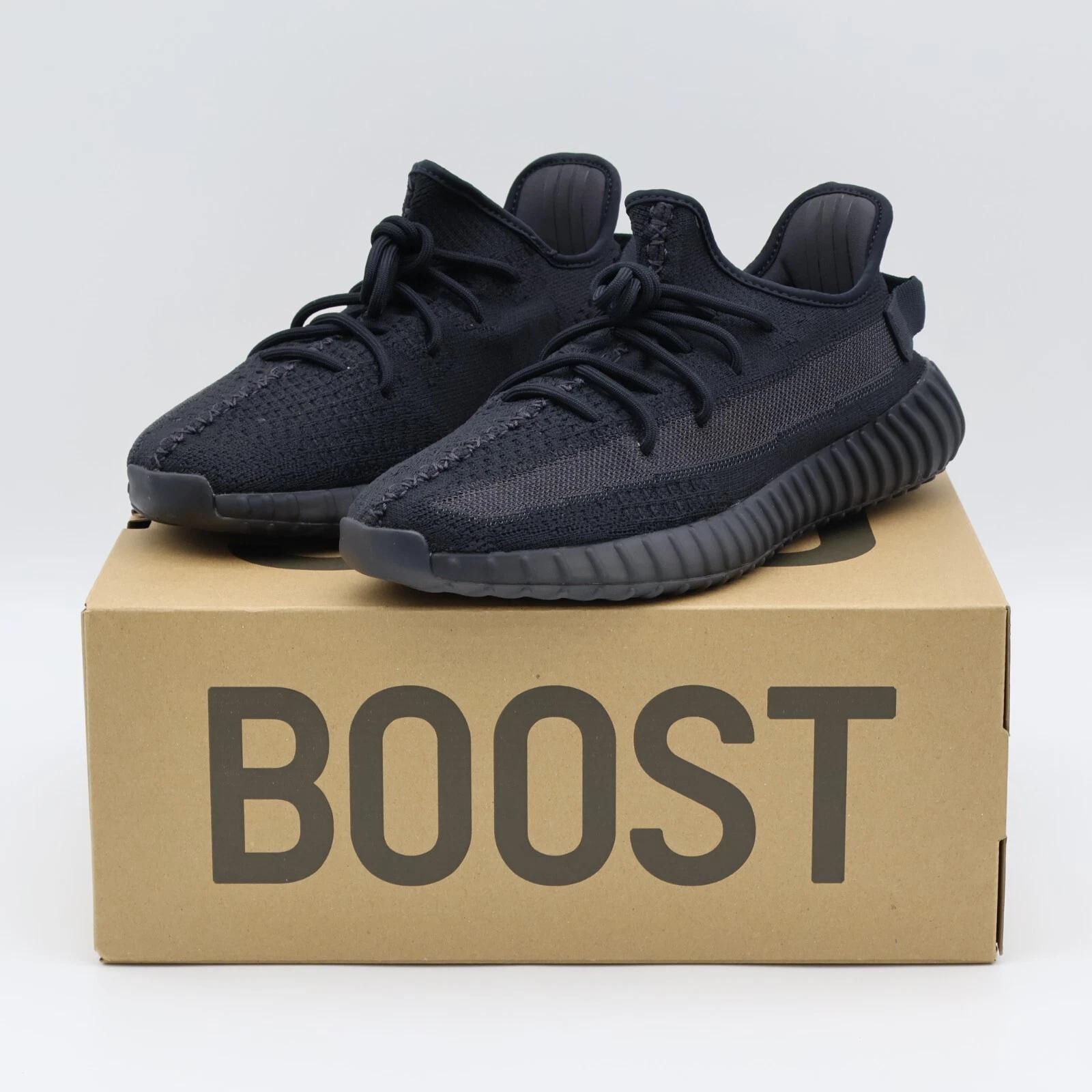 HQ4540 Adidas Yeezy Boost 350 V2 Onyx Black (Чоловічий) US 9.5
HQ4540 Adidas Yeezy Boost 350 V2 Onyx Black (Чоловічий) US 9.5