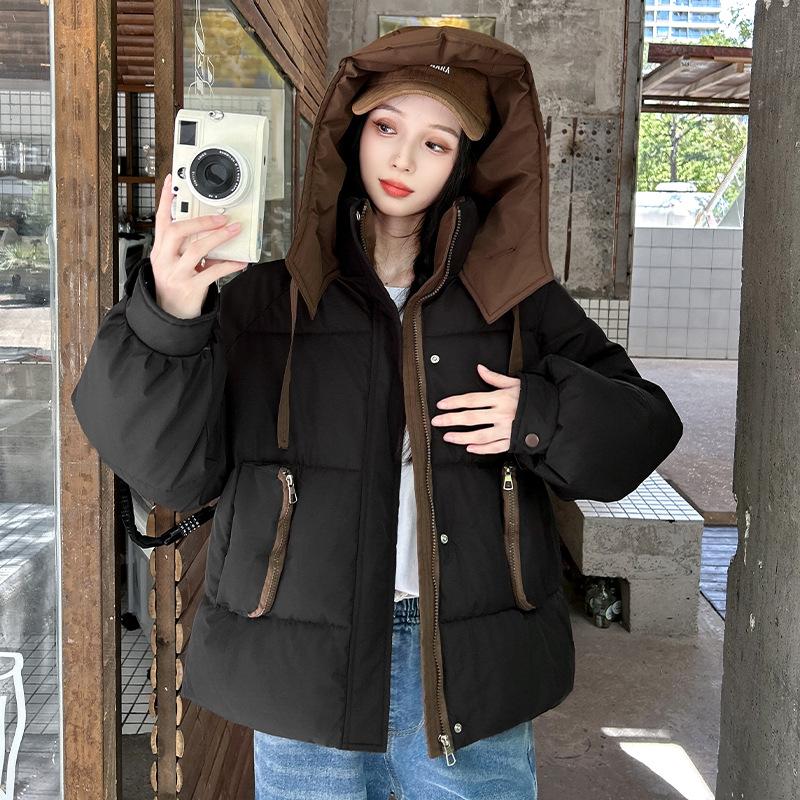 Короткая студенческая куртка с пуховым наполнителем для женщин на осень и зиму для невысоких людей, утолщенная куртка с хлопковой подкладкой, пальто и костюм-пуховик XL
Короткая студенческая куртка с пуховым наполнителем для женщин на осень и зиму для невысоких людей, утолщенная куртка с хлопковой подкладкой, пальто и костюм-пуховик XL