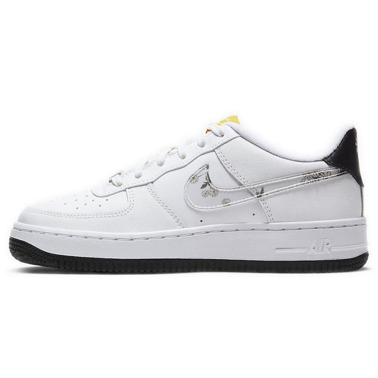 New Nike Air Force 1 Low Daisy GS CW5859-100 35.5
New Nike Air Force 1 Low Daisy GS CW5859-100 35.5