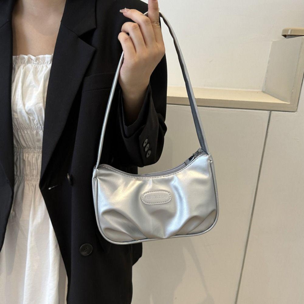 PU Y2k Style Underarm Bag Letter Korean Folded Tote Bag Leather Half-moon Shoulder Bag Streetwear
PU Y2k Style Underarm Bag Letter Korean Folded Tote Bag Leather Half-moon Shoulder Bag Streetwear