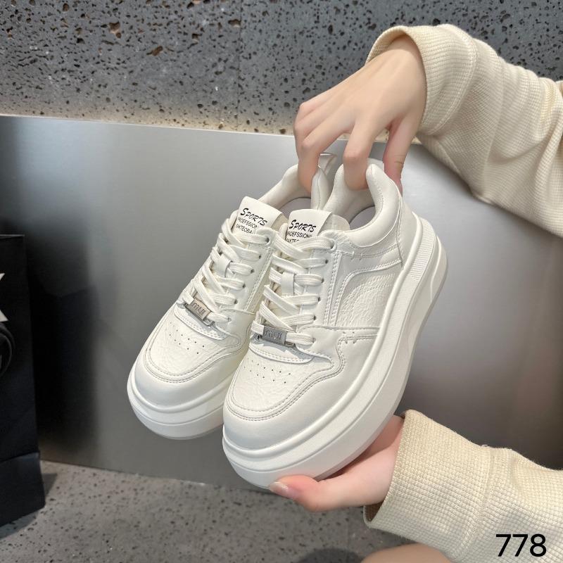 Lightweight soft-soled leather little white shoes women s autumn new miu student running shoes casual flat, sports shoes 40 бежевий
Lightweight soft-soled leather little white shoes women s autumn new miu student running shoes casual flat, sports shoes 40 бежевий