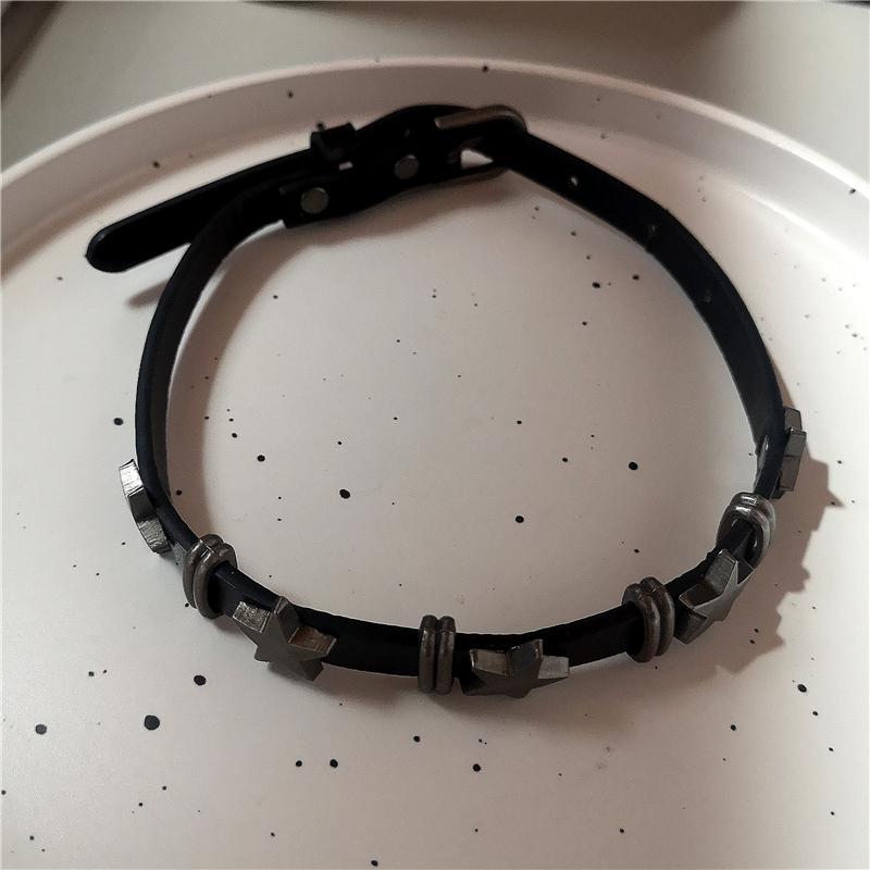 Gothic Y2K Red Butterfly Star Heart Cross Pendant Ghost Claw Choker Charms Necklaces Women Aesthetic Accessories Grunge Jewelry
Gothic Y2K Red Butterfly Star Heart Cross Pendant Ghost Claw Choker Charms Necklaces Women Aesthetic Accessories Grunge Jewelry