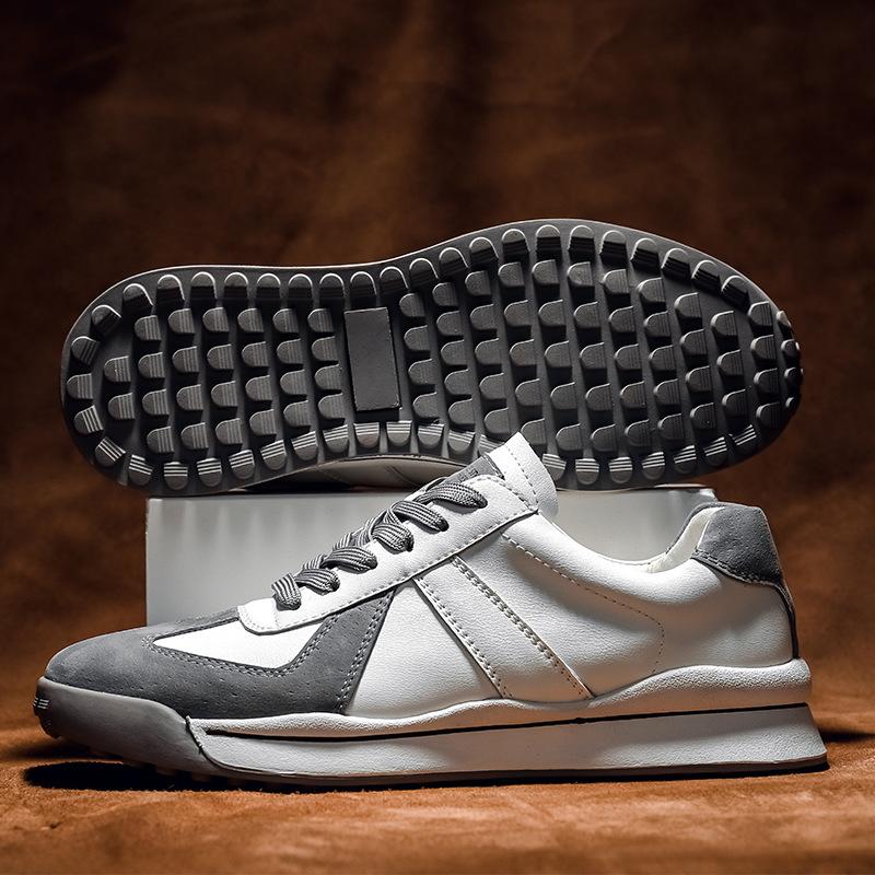 Autumn and winter new running small leather shoes women s versatile flat-bottomed sports and leisure shoes retro board shoes tide 44
Autumn and winter new running small leather shoes women s versatile flat-bottomed sports and leisure shoes retro board shoes tide 44