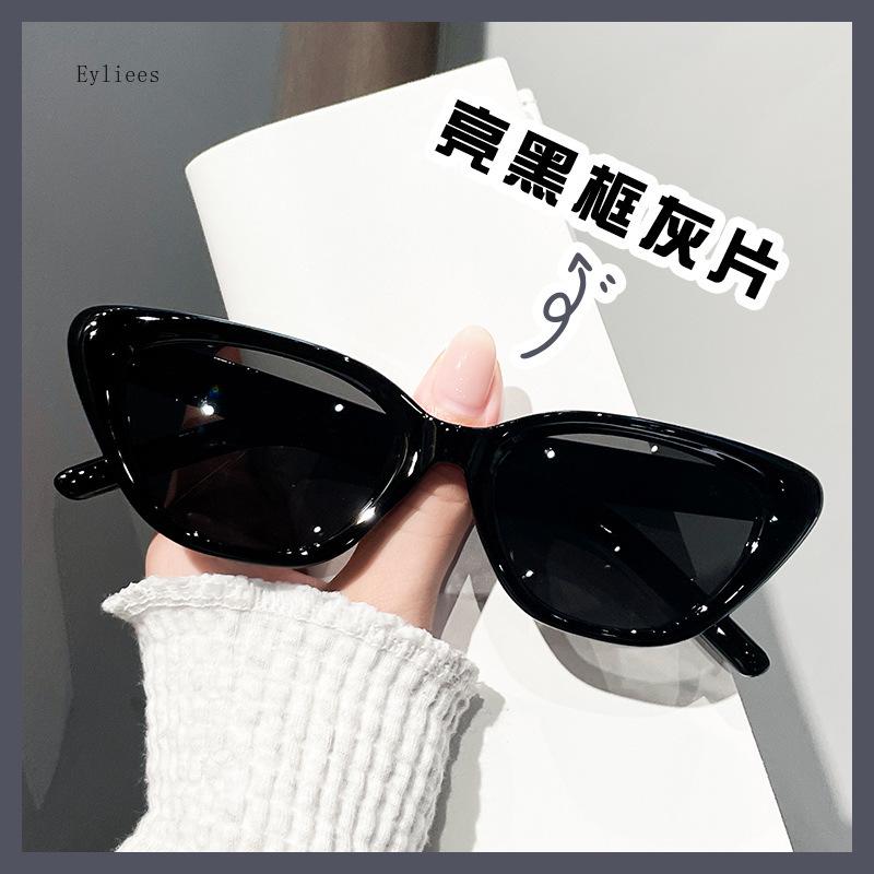 New Fashion Cat Eye Sunglasses Vintage Luxury Designer Black Irregular Oval Ladies Sun Spectacles Eye Spectacles UV 400 Protection Gafas De Sol
New Fashion Cat Eye Sunglasses Vintage Luxury Designer Black Irregular Oval Ladies Sun Spectacles Eye Spectacles UV 400 Protection Gafas De Sol