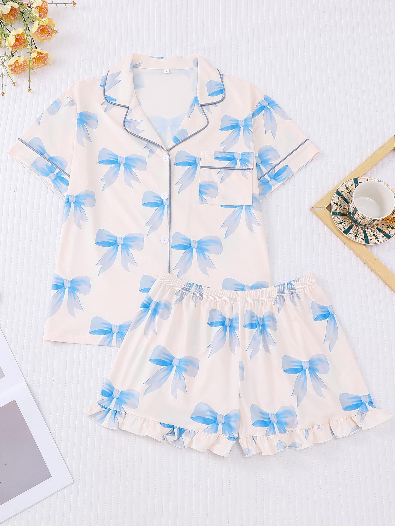 Элегантно разработанный женский летний свободный кардиган и пижамный комплект с бантом на белом фоне Small
Элегантно разработанный женский летний свободный кардиган и пижамный комплект с бантом на белом фоне Small