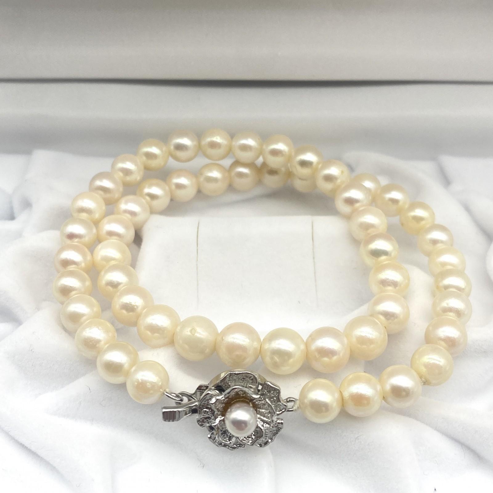 High-Luster Akoya Pearl Necklace Genuine Jewelry Pink Beige Approx. 38 cm / Approx. 7.0 mm–8.0 mm / 32.6 g Silver Hardware
High-Luster Akoya Pearl Necklace Genuine Jewelry Pink Beige Approx. 38 cm / Approx. 7.0 mm–8.0 mm / 32.6 g Silver Hardware