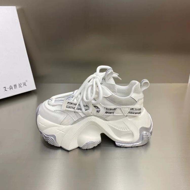 Women s shoes 2026 new lace up sponge cake mesh thick sole dad shoes women s sports and leisure shoes 40 білий
Women s shoes 2026 new lace up sponge cake mesh thick sole dad shoes women s sports and leisure shoes 40 білий
