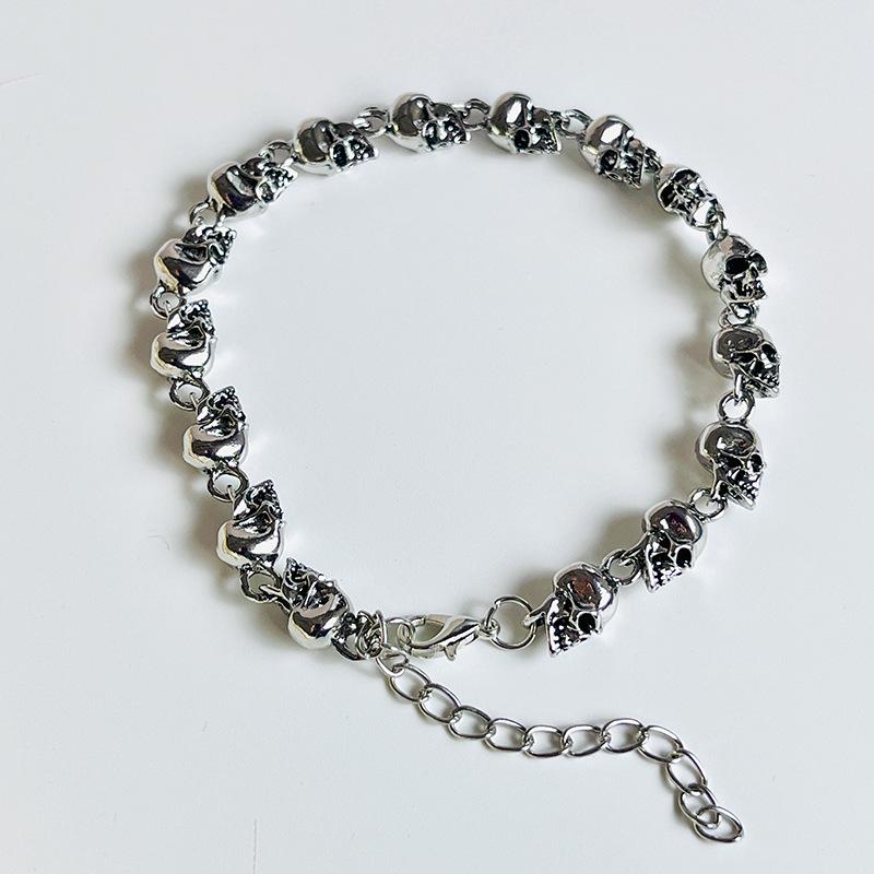 Браслет из металла для мужчин в стиле ретро-панк-череп: Смелый, модный аксессуар
Браслет из металла для мужчин в стиле ретро-панк-череп: Смелый, модный аксессуар