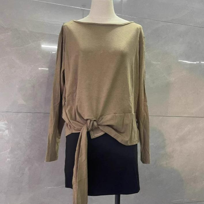 Retro Tie-Up Long Sleeve Top: Slimming Design and Temperament for Autumn and Winter S (~95 lbs)
Retro Tie-Up Long Sleeve Top: Slimming Design and Temperament for Autumn and Winter S (~95 lbs)