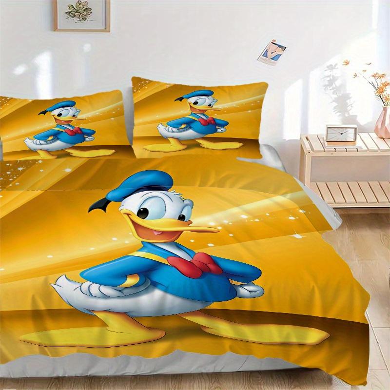 3pcs Yellow Donald Duck Quilt Cover Set, Soft and Cozy Bedroom, Guest Room and Dorm Decorative Bedding 3-Piece Set 1 Quilt Cover + 2 Pillow 135x200cm
3pcs Yellow Donald Duck Quilt Cover Set, Soft and Cozy Bedroom, Guest Room and Dorm Decorative Bedding 3-Piece Set 1 Quilt Cover + 2 Pillow 135x200cm